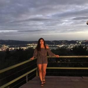 Meet your Posher, Brenda